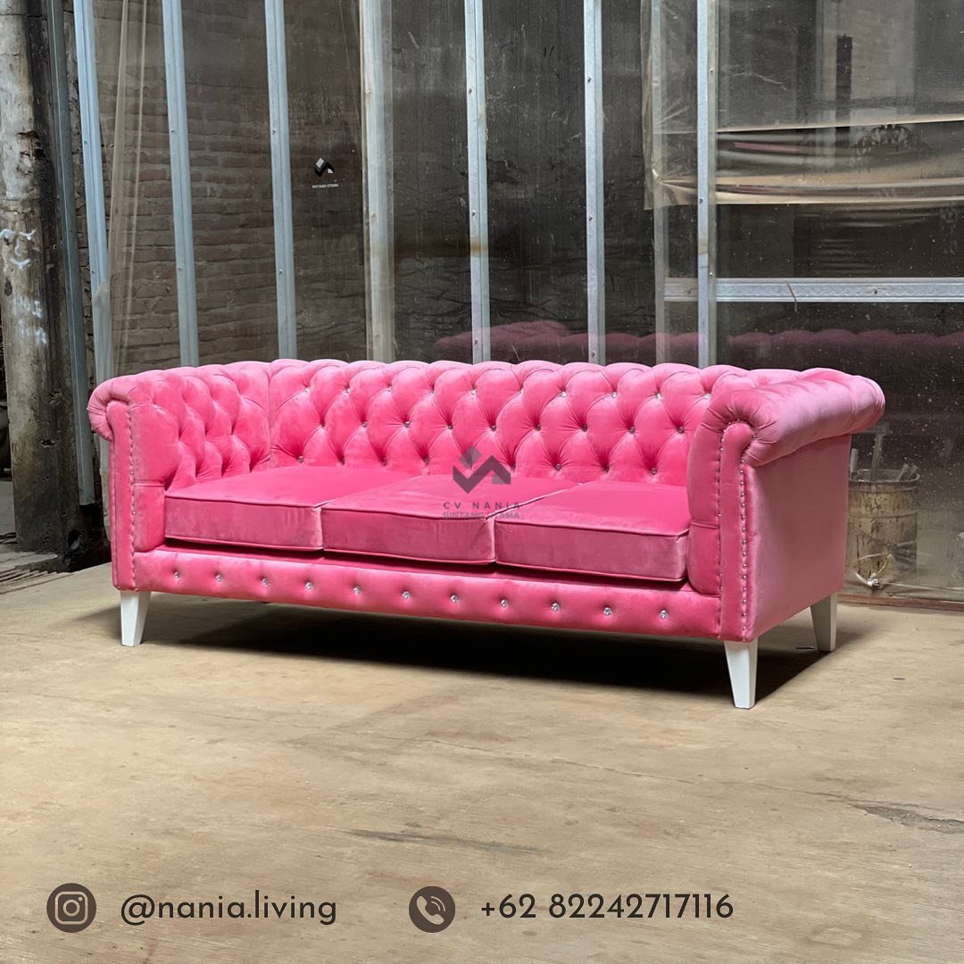 Sofa Chesterfield 3 Seater Pink CV Nania Bintang Utama