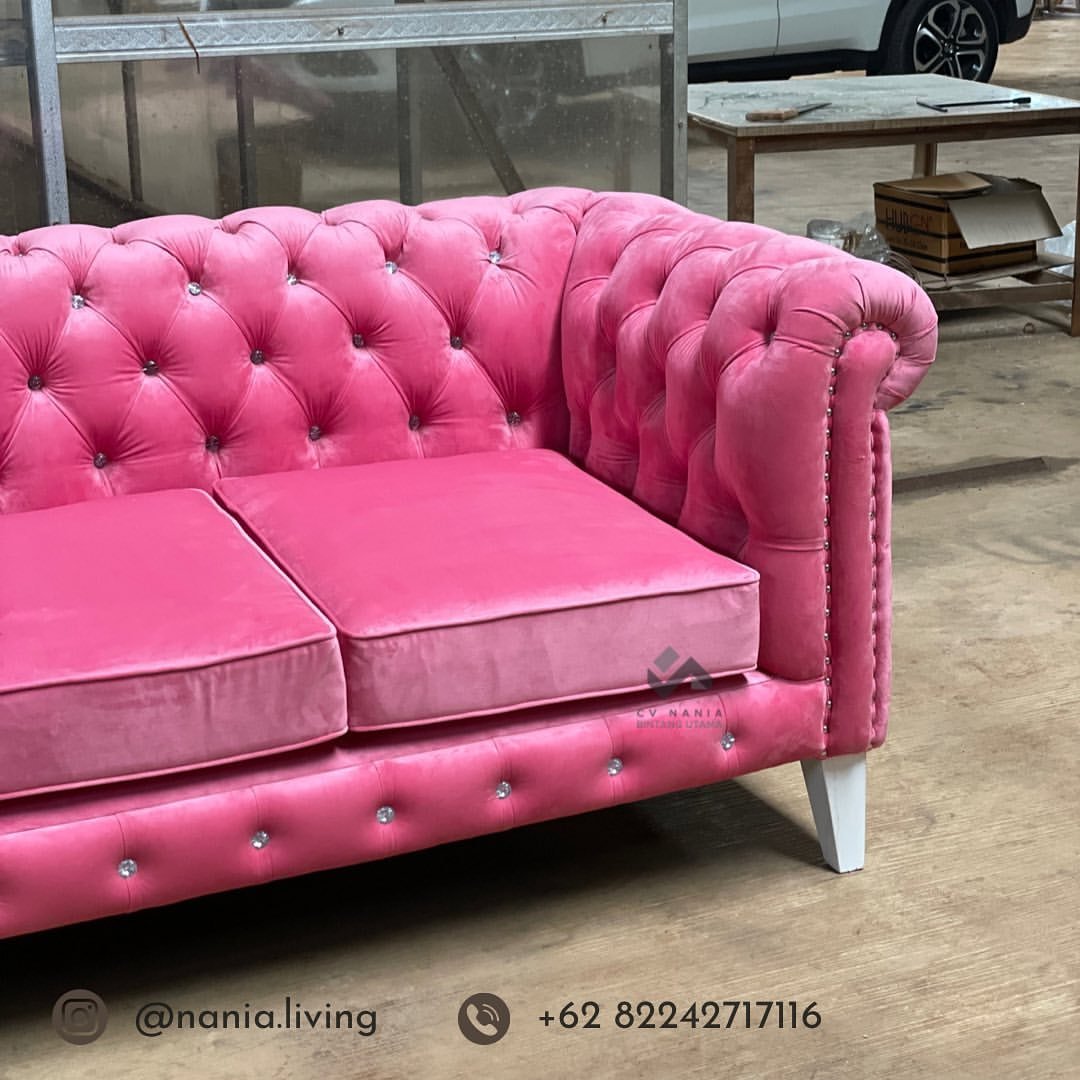 Sofa Chesterfield 3 Seater Pink2 CV Nania Bintang Utama
