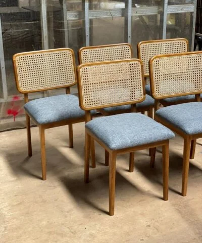 cv nania bintang utama