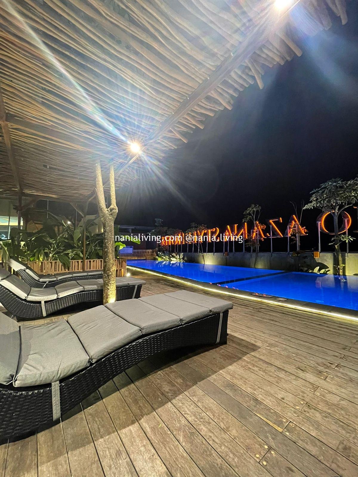 Tamworth Synthetic Rattan Lounge Chair with Grey Cushion