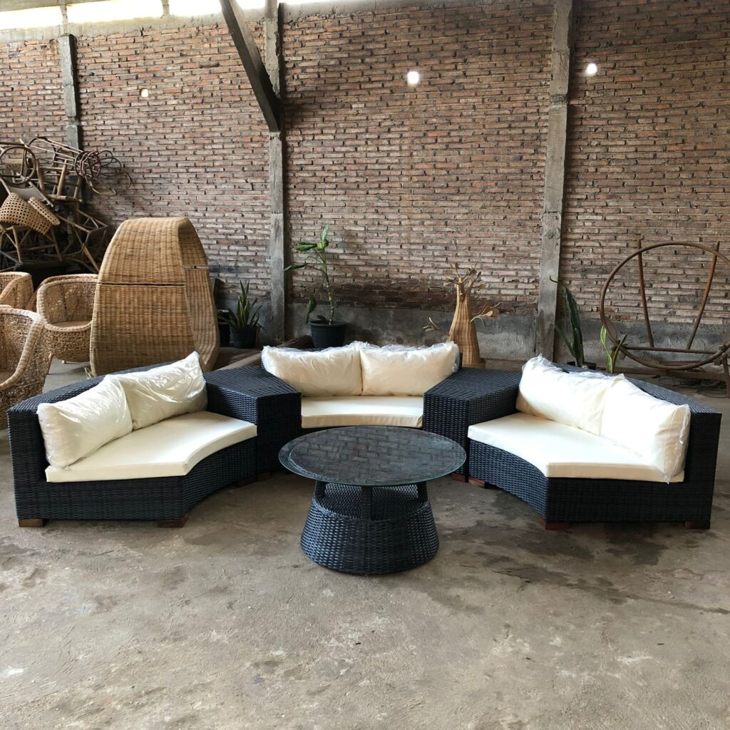 Bay Half Circle Synthetic Rattan Guest Chair Set with Cushion