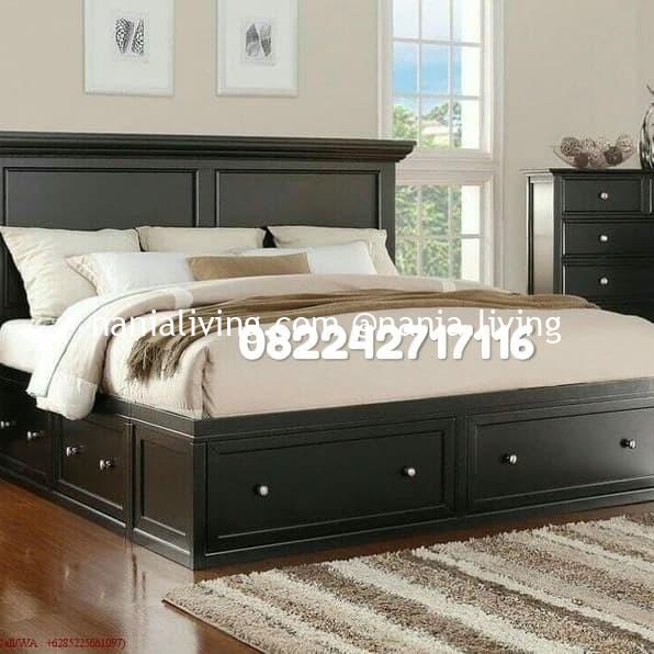 Madison Teak Wood Black Minimalist Divan