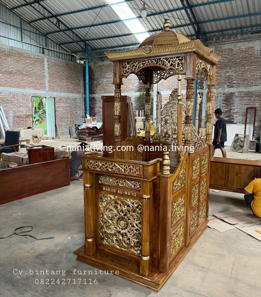 Teak Wood Domed Mimbar of Al-Makmur Mosque - Nania Living