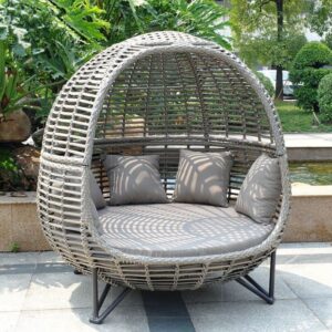 Barcelona Outdoor Rattan Recreation Enclosure