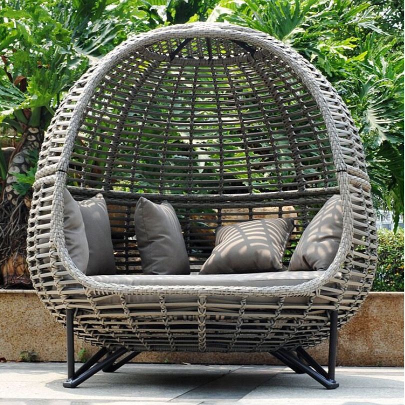 Barcelona Outdoor Rattan Recreation Enclosure