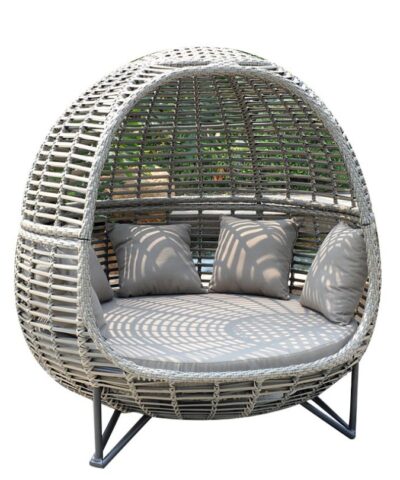 Barcelona Outdoor Rattan Recreation Enclosure