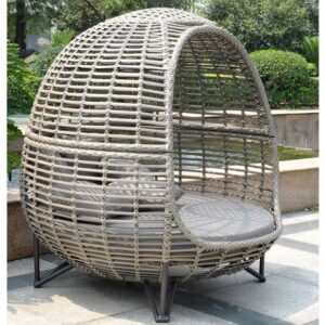 Barcelona Outdoor Rattan Recreation Enclosure