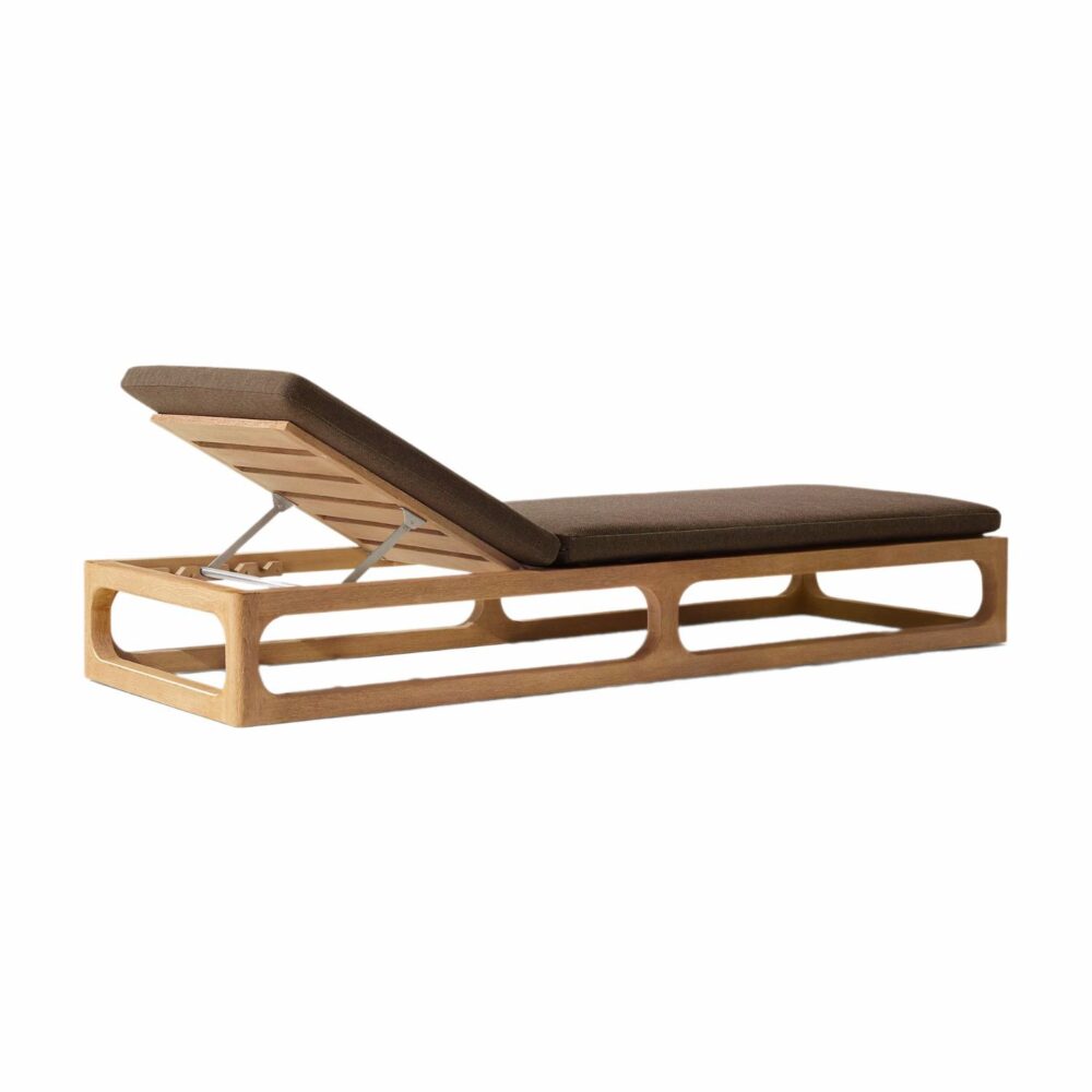 Akashi Half-circle Outdoor Teak Lounger Natural