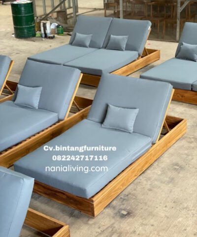 cv nania bintang utama