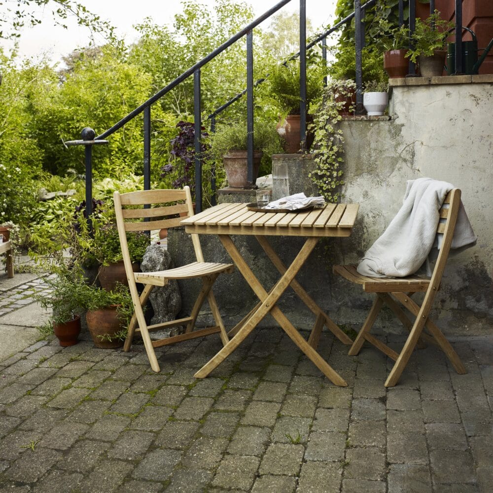 Victoria Teak Folding Square Dining Table