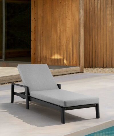 Penticton Grand Black Outdoor Chaise Lounge