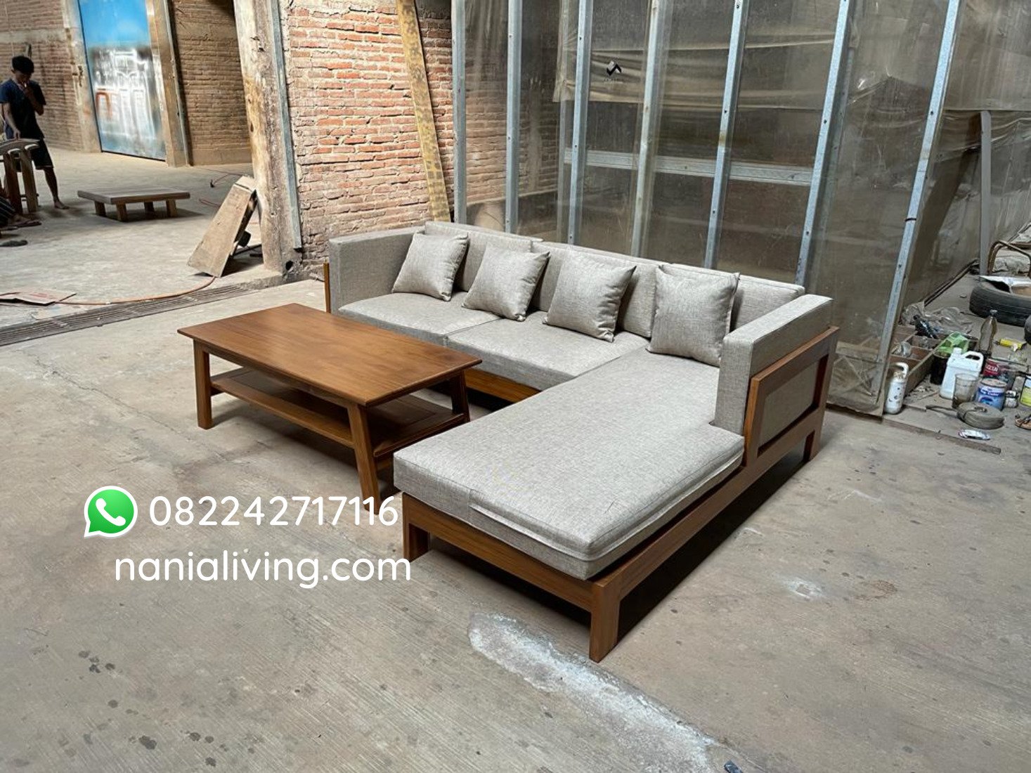 nanialiving-rect11 nania living