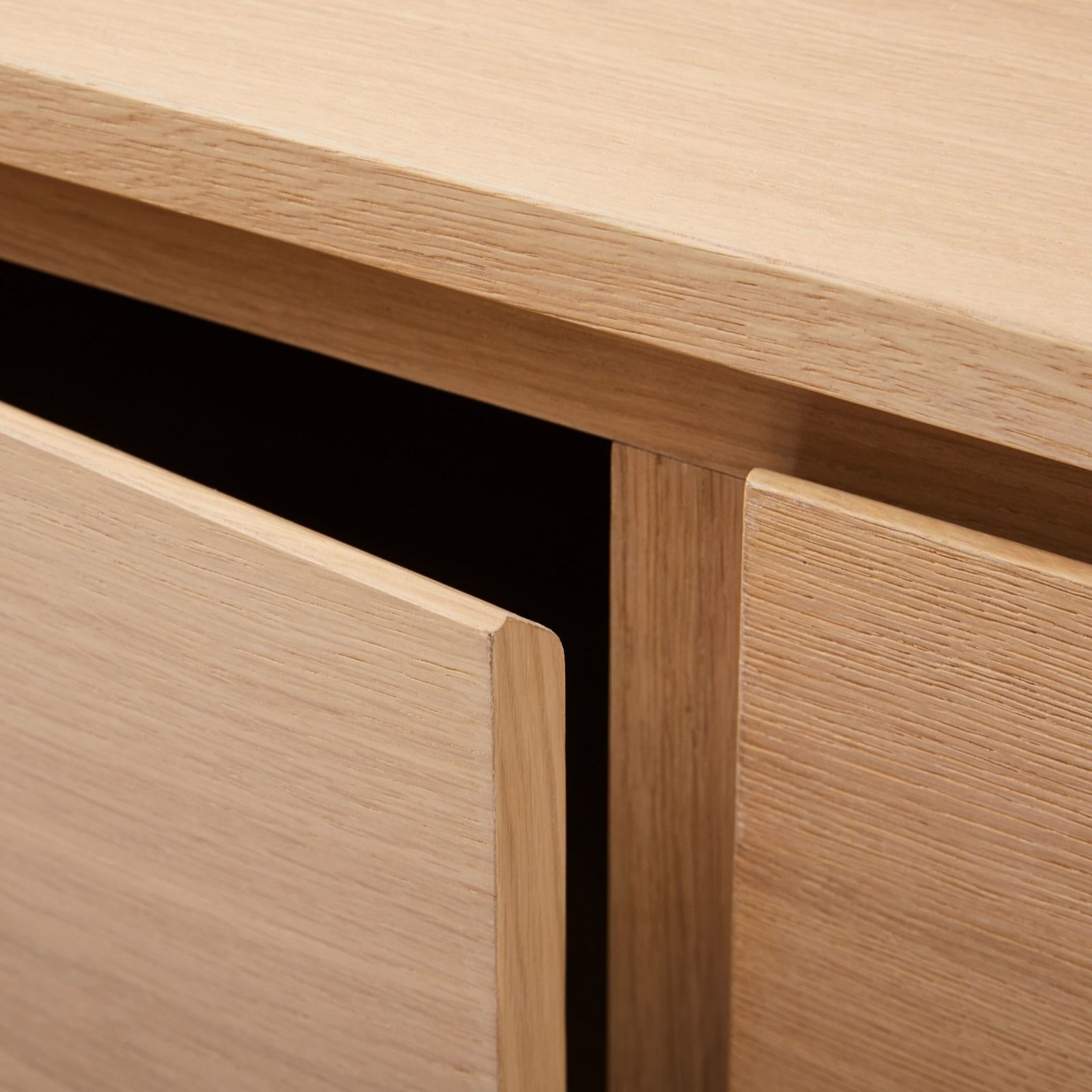 nania living taau 4 Simple Modern Minimalist Bar Cabinet