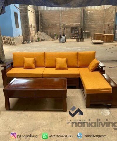 cv nania bintang utama