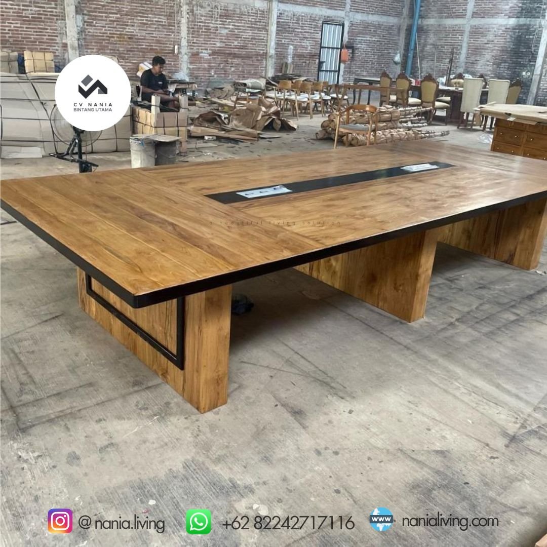 cv nania bintang utama