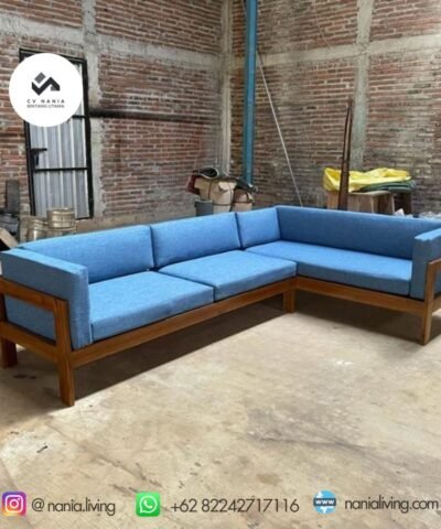 cv nania bintang utama