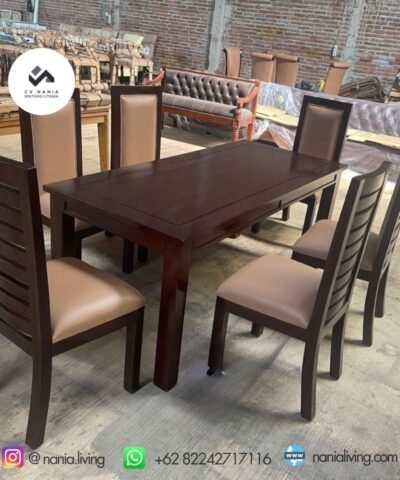 cv nania bintang utama