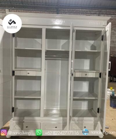 cv nania bintang utama