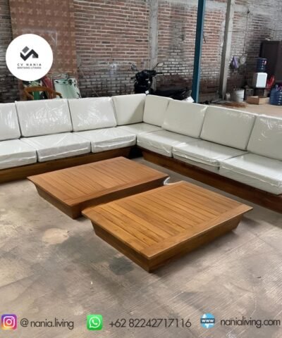 cv nania bintang utama