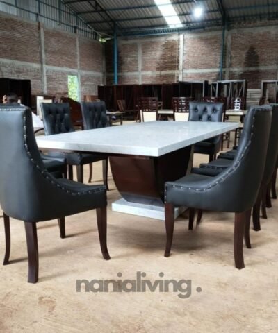 cv nania bintang utama