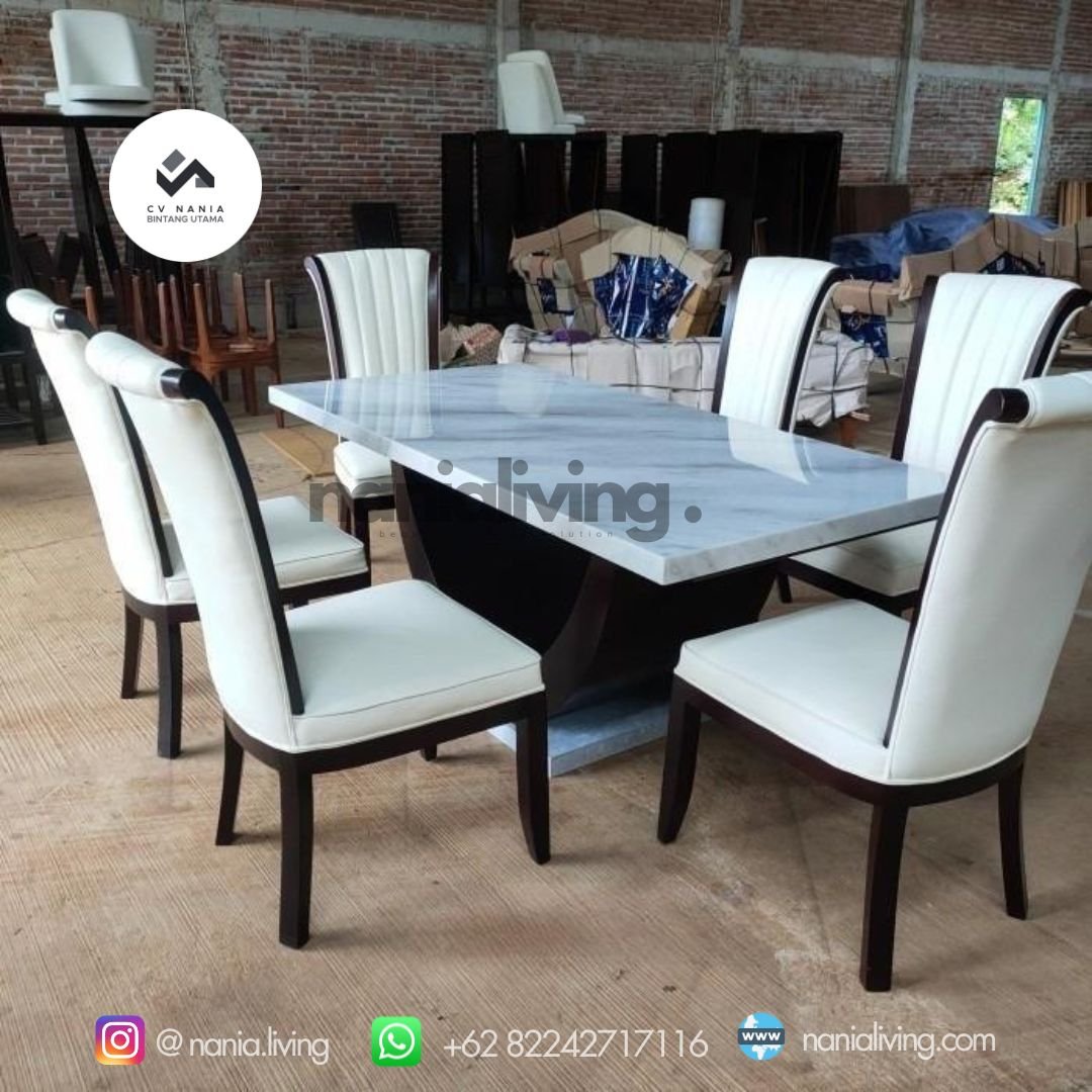 cv nania bintang utama