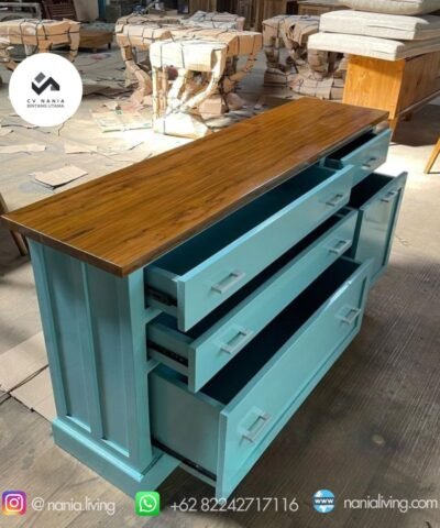 cv nania bintang utama