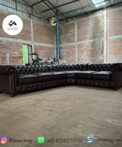 cv nania bintang utama