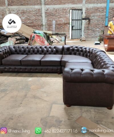 cv nania bintang utama