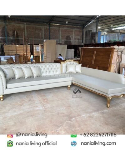 cv nania bintang utama