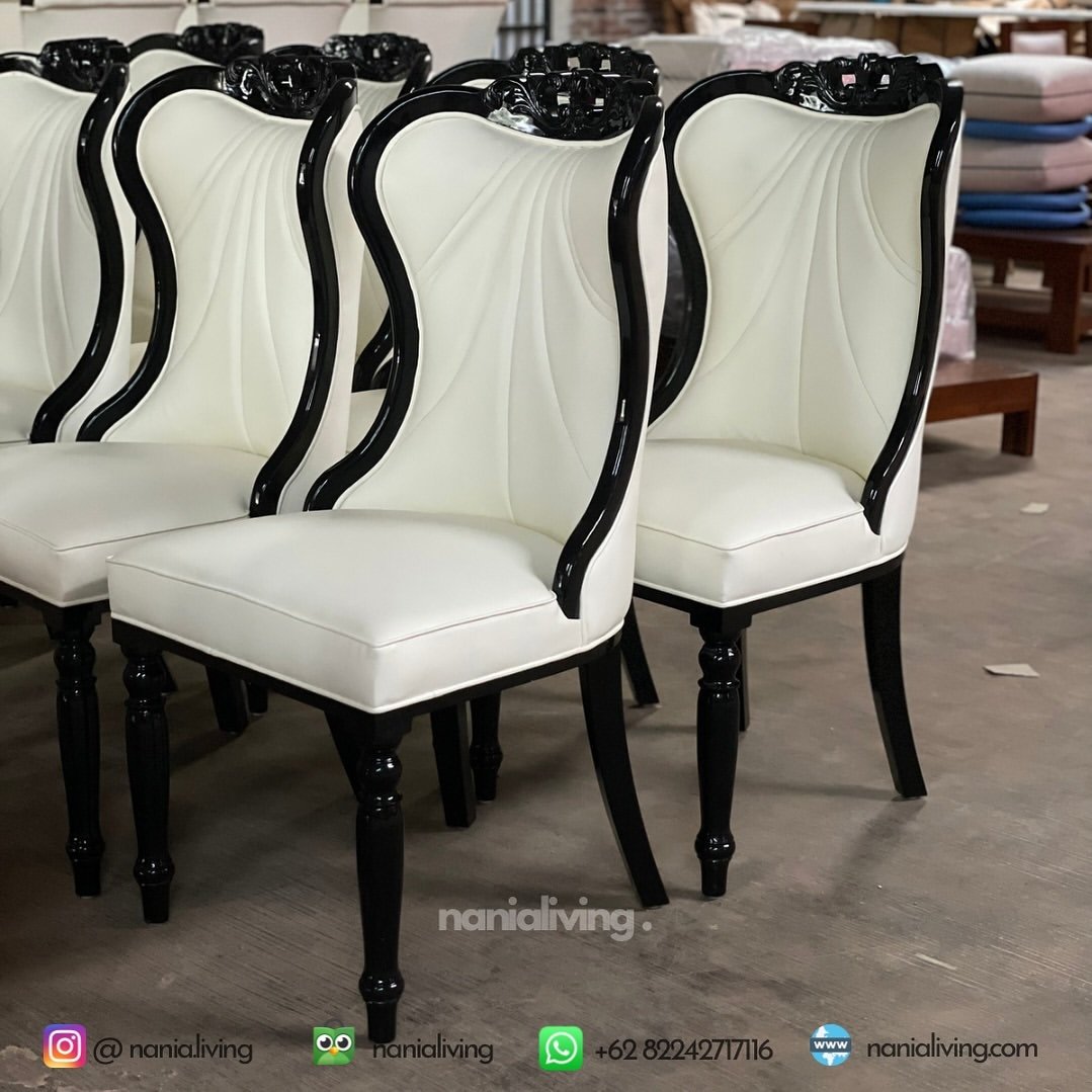 cv nania bintang utama