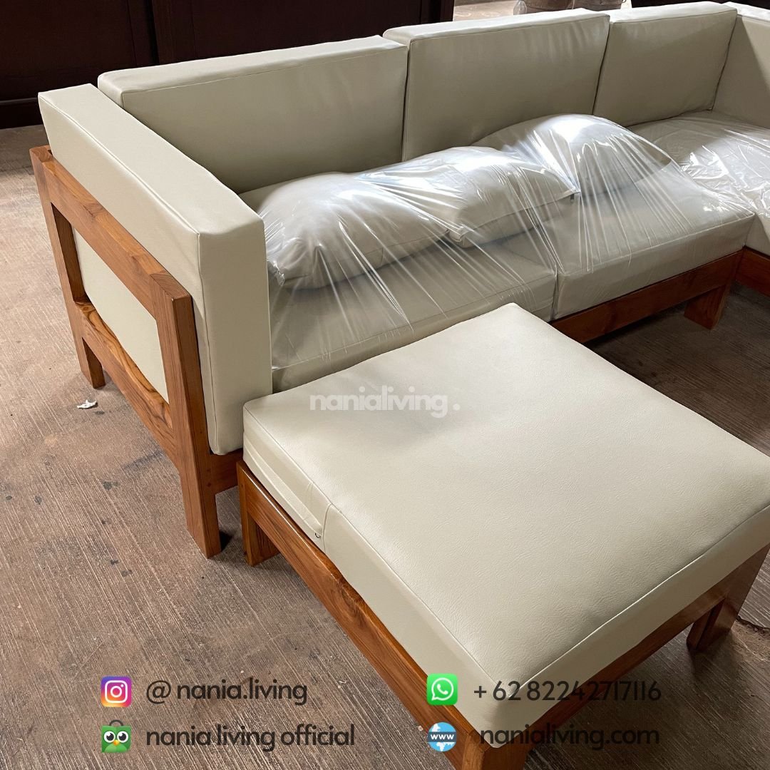 side Outdoor Guest Sofa With Synthetic Leather Cushions