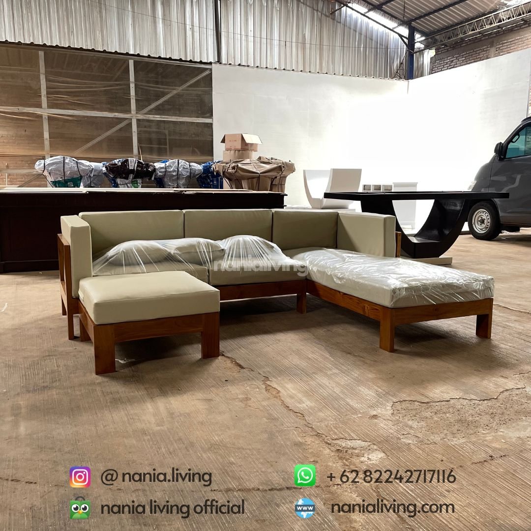 front Outdoor Guest Sofa nania living