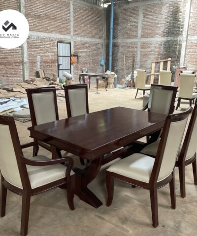 cv nania bintang utama