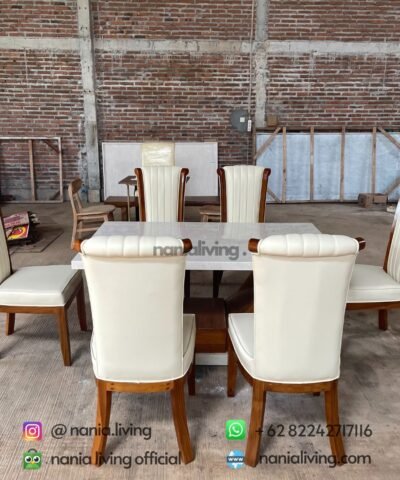 cv nania bintang utama