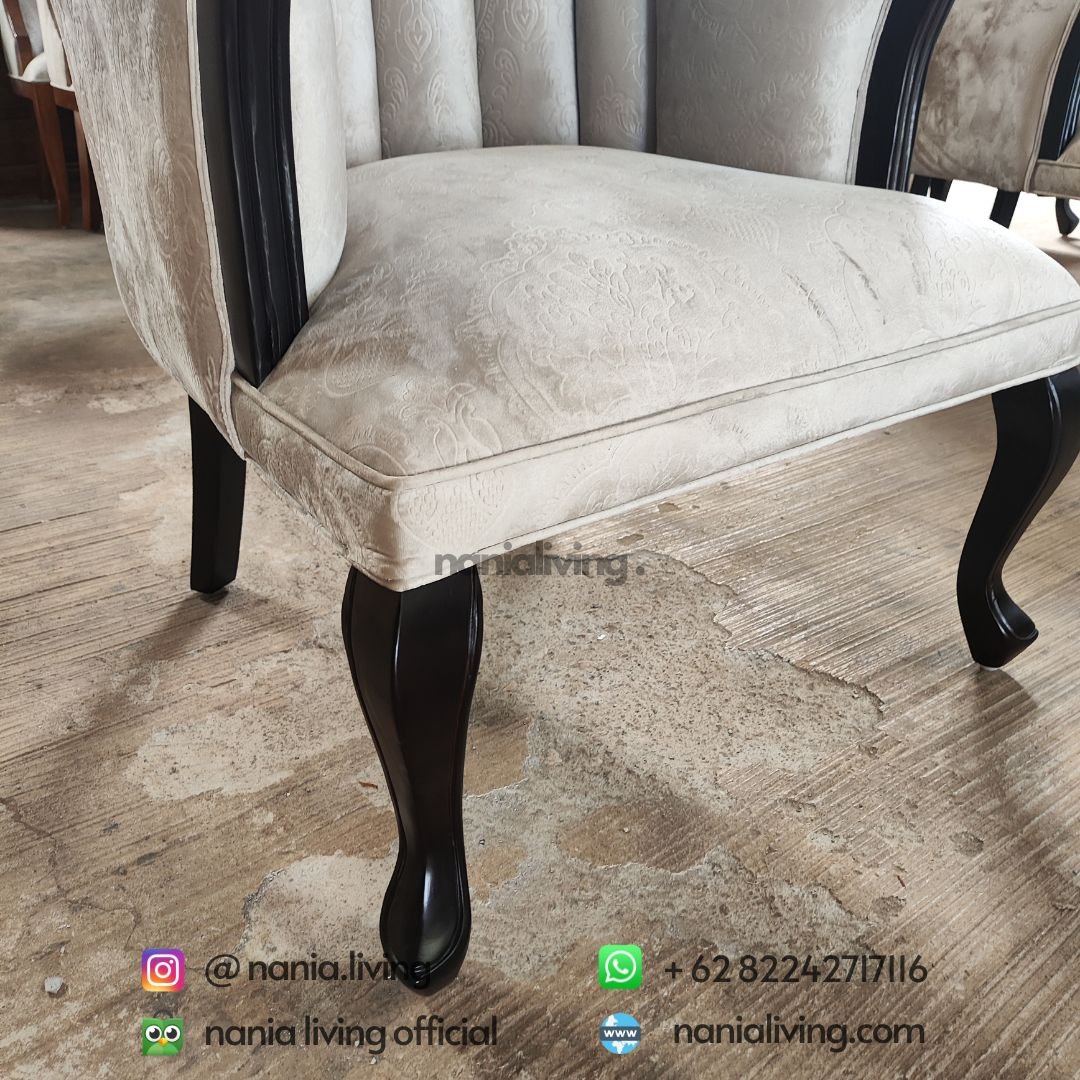 down Minimalist Luxury Dining Table Teak