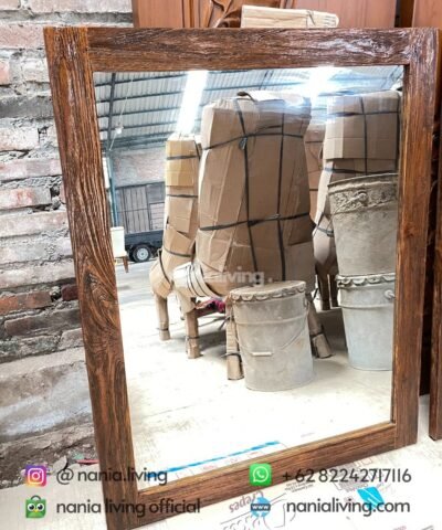 cv nania bintang utama