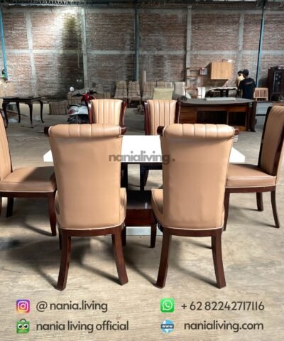 cv nania bintang utama