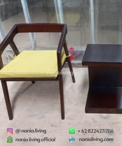 Teak Minimalist Patio Chair Set