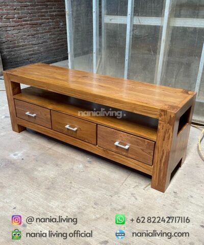 cv nania bintang utama