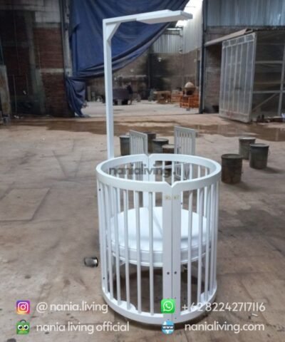 detail Convertible Baby Bed White