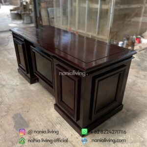 top Medium Teak Leader Desk