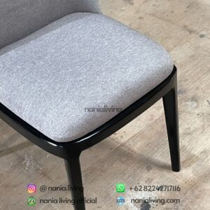 cushion Black Leg Dining Chair