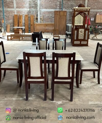 cv nania bintang utama