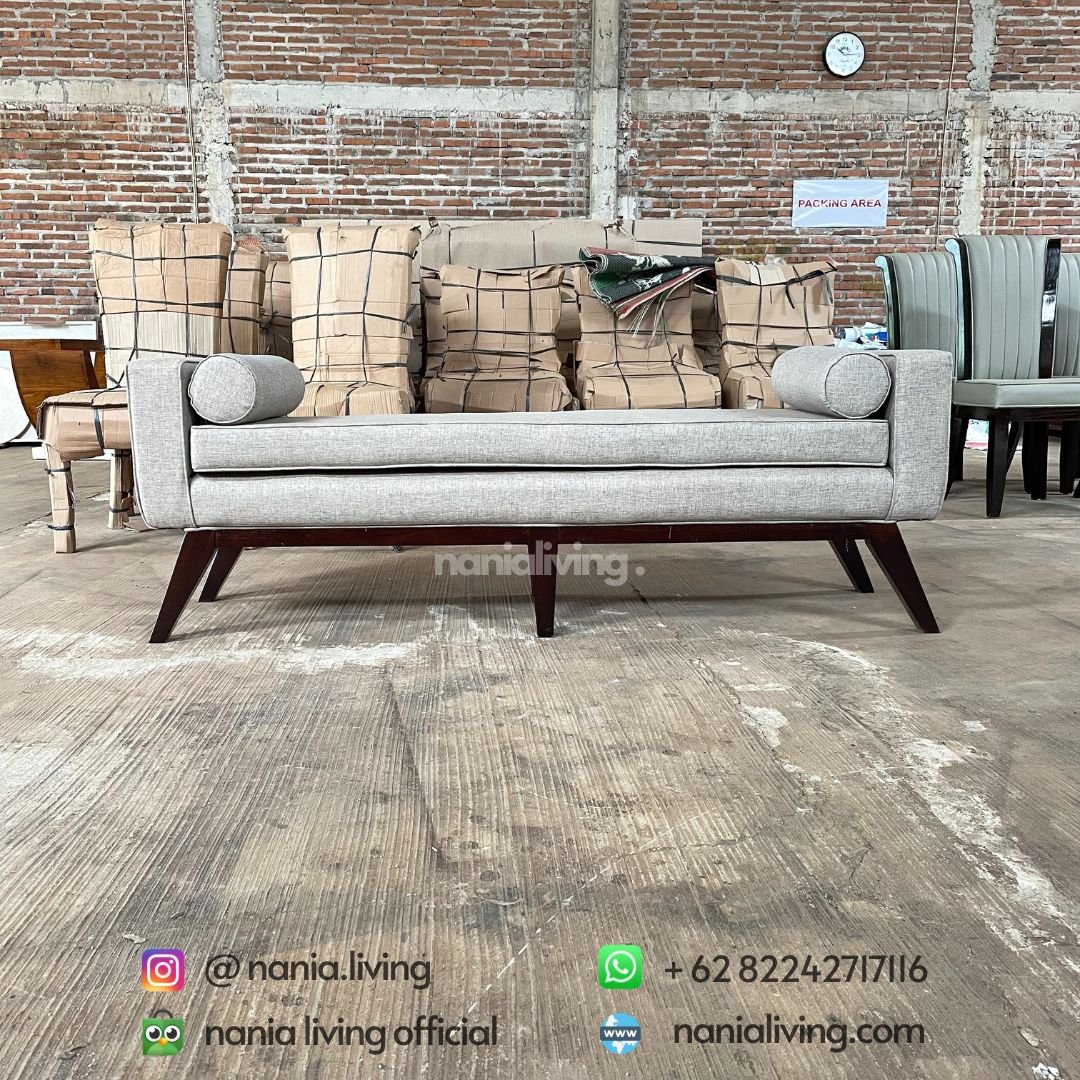 cv nania bintang utama