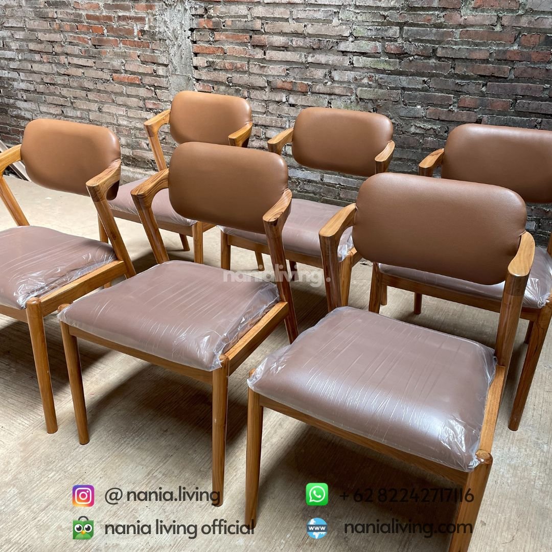 detail Minimalist Cafe Dining Chairs