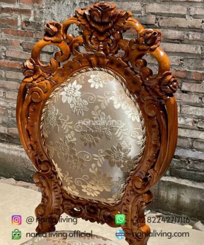 detail Teak Carved Dining Chairs