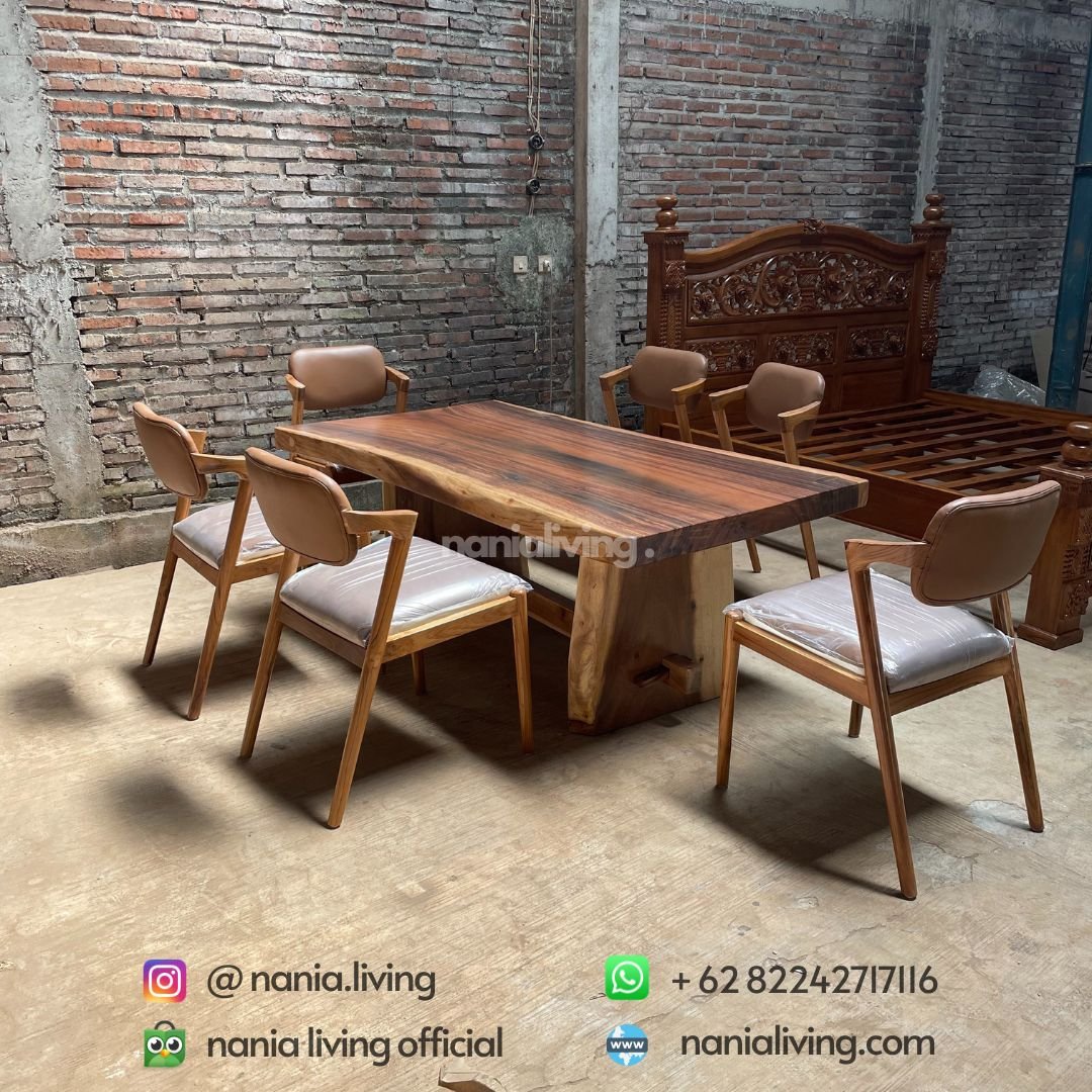Trembesi Dining Table Cafe Chairs 3 cv nania bintang utama