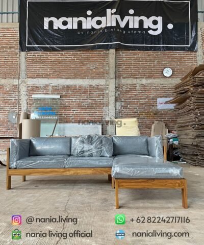 cv nania bintang utama