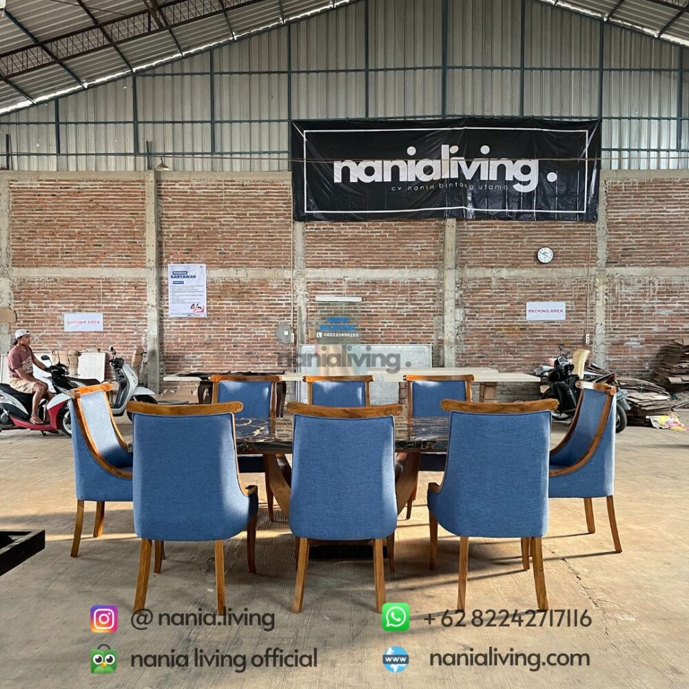 cv nania bintang utama