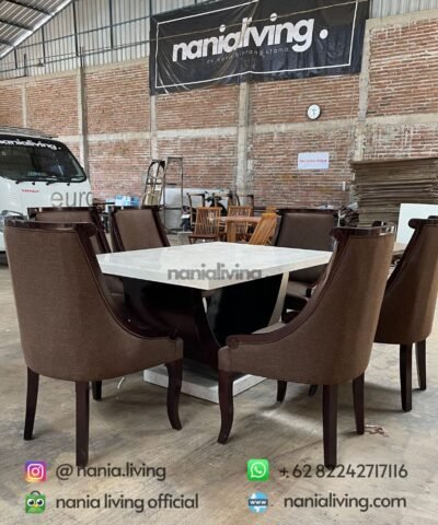 cv nania bintang utama